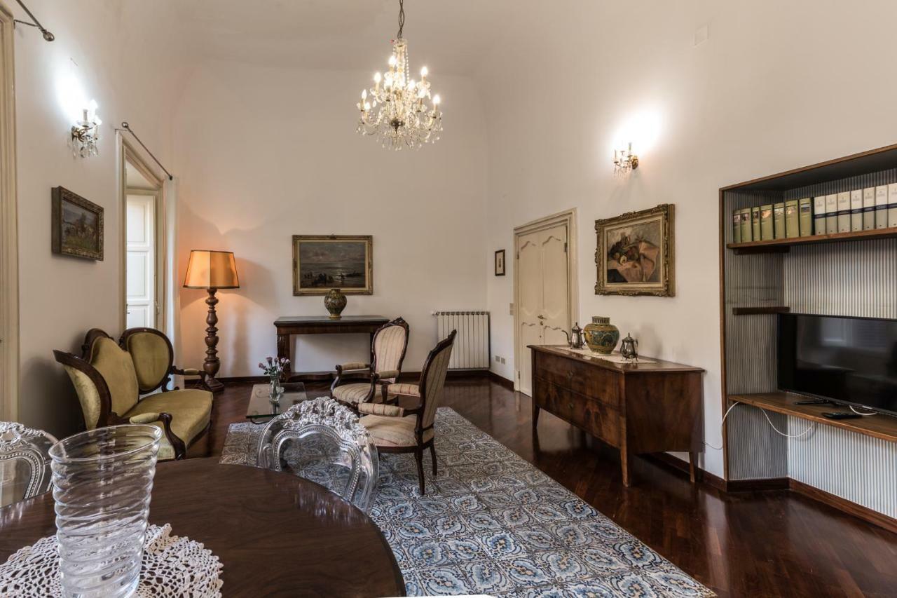 Appartamento Palazzo Pace Al Cassaro Palermo Luaran gambar