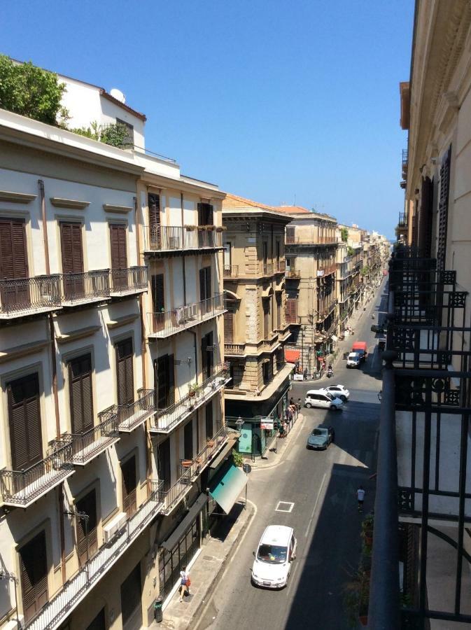 Appartamento Palazzo Pace Al Cassaro Palermo Luaran gambar
